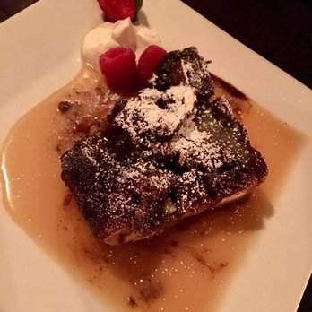 Bogie's Place - Cinnamon streusel bread pudding - Bars Near Me - Boston, Massachusetts