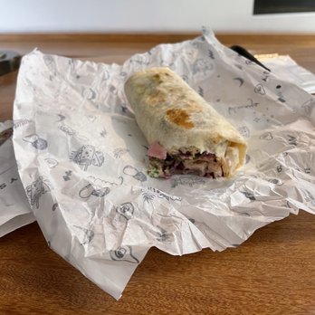 Blueys Kitchen - Pedro's Burrito - Cafes Near Me - Santa Monica, California Blueys Kitchen - Pedro's Burrito - Cafes Near Me - Santa Monica, California