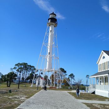 Cape San Blas Lighthouse - Landmarks & Historical Buildings Near Me