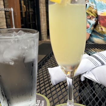 Blinkers Tavern - French 86 Mocktail - Steakhouses Near Me - Covington, Kentucky