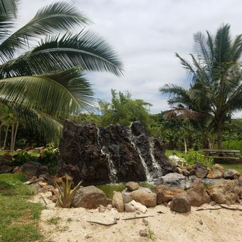 Tsue's Farm Shrimp Shack - Waterfall at the entrance - Seafood Near Me - Haleiwa, Hawaii Tsue's Farm Shrimp Shack - Waterfall at the entrance - Seafood Near Me - Haleiwa, Hawaii