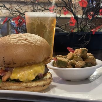 Zhay's  - Big Lincoln Burger - American Near Me - Lincolnton, North Carolina