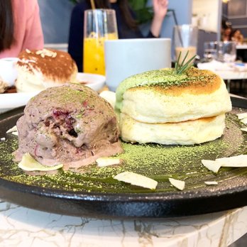 Fufu Pancake Cafe - Matcha Mochi Soufflé Pancake ($13.50) - Pancakes Near Me - Vancouver, British Columbia