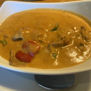 Le Basil - Red curry - Thai Near Me - Palm Desert, California Le Basil - Red curry - Thai Near Me - Palm Desert, California