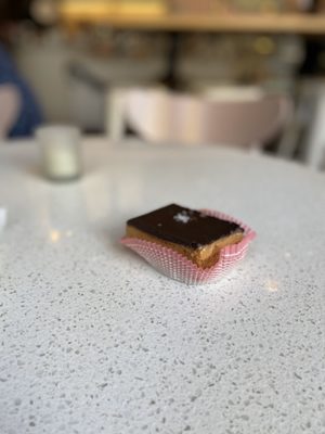 PETUNIA’S PIES & PASTRIES - 972 Photos & 887 Reviews - 610 SW 12th Ave