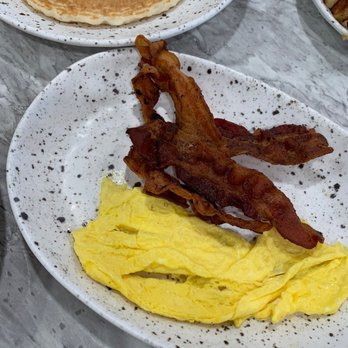Golden Egg Pancake House - Strawberries Pancake, side of bacon, and 1 egg. Freshest pancake ever!! - Breakfast & Brunch Near Me - Surfside Beach, South Carolina Golden Egg Pancake House - Strawberries Pancake, side of bacon, and 1 egg. Freshest pancake ever!! - Breakfast & Brunch Near Me - Surfside Beach, South Carolina