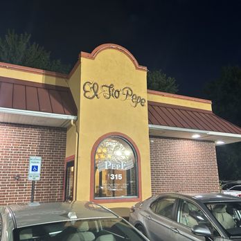 El Tio Pepe - Outside entrance - Mexican Near Me - O'Fallon, Missouri