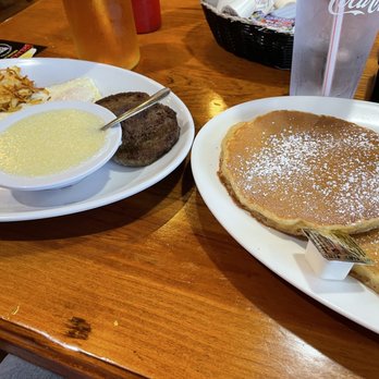 Breakfast Brunch - Big Brunch Combo: 2 eggs, hash browns, 2 sausage patties, grits, 2 pancakes - Breakfast & Brunch Near Me - Greensboro, North Carolina Breakfast Brunch - Big Brunch Combo: 2 eggs, hash browns, 2 sausage patties, grits, 2 pancakes - Breakfast & Brunch Near Me - Greensboro, North Carolina
