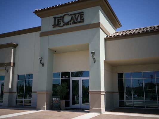 LE CAVE VIN & CUISINE - Updated January 2025 - 62 Photos & 33 Reviews