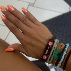 Amy's Nails - Chrome nails