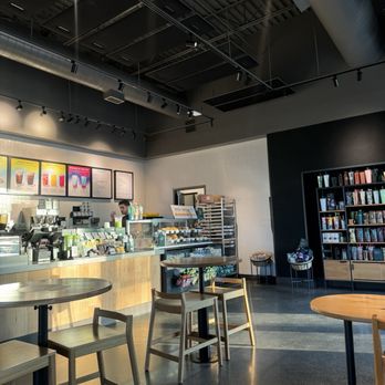 Starbucks - Coffee & Tea Near Me - Fort Pierce, Florida