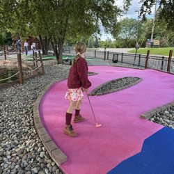 Paradise Park - Nice putt-putt course