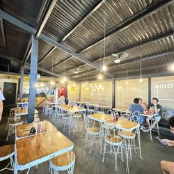 Kanto Freestyle Breakfast - Dining area