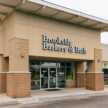 Brookside Barkery & Bath - Lee's Summit - Pet Stores Near Me - Lees Summit, Missouri