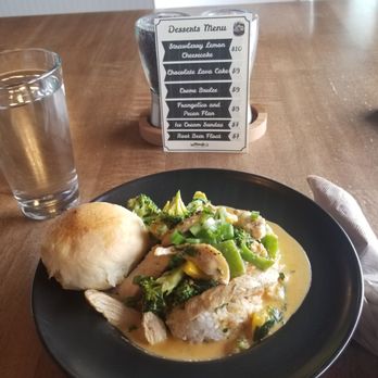 Beni's California Cuisine - Chicken Thai Curry - Breakfast & Brunch Near Me - Anderson, California Beni's California Cuisine - Chicken Thai Curry - Breakfast & Brunch Near Me - Anderson, California