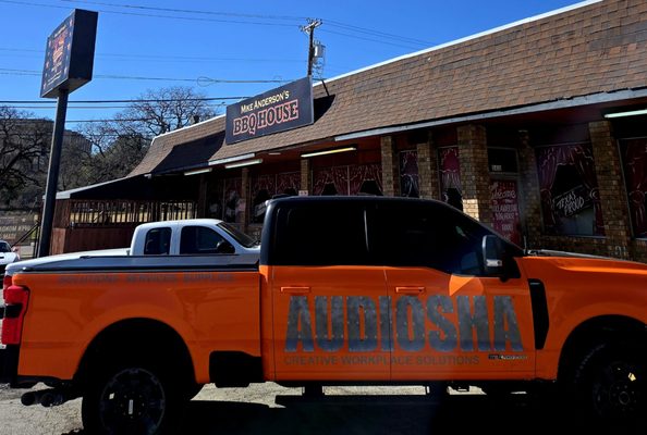 Mike Anderson's Barbeque House & Catering Company by null