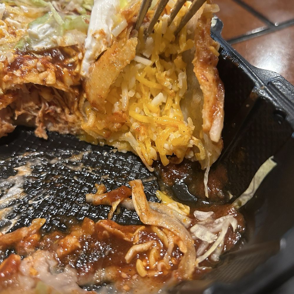 Cold food, absolute waste of money Cold food, absolute waste of money
