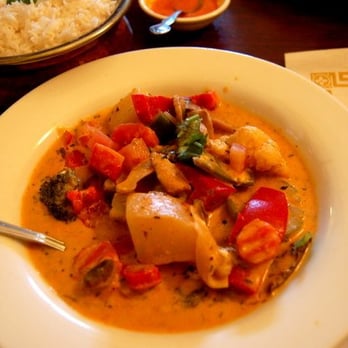 Himalayan Flavors - Bhutanese Datshi  - disappointing - Indian Near Me - Berkeley, California