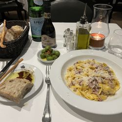 La Barca Ristorante - Tagliatelle Carbonara