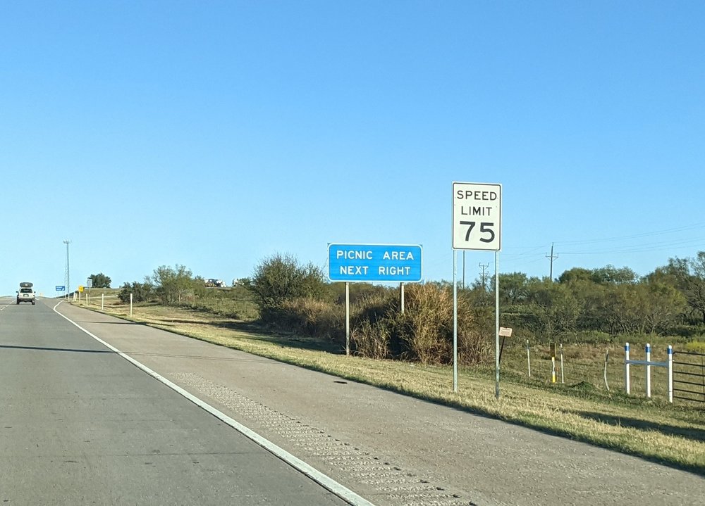 HENRIETTA REST AREA Updated August 2024 1208 US287, Henrietta