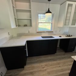 Galaxy Granite - Right after countertop when in.. can you believe this is one whole piece???!!! Absolutely amazing!