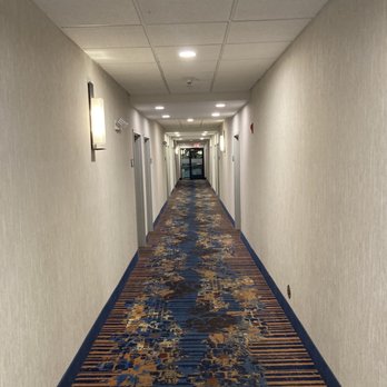 Hampton Inn Watertown - Hotels Near Me - Watertown, New York Hampton Inn Watertown - Hotels Near Me - Watertown, New York