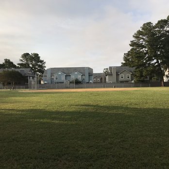 London Bridge Park - Baseball - Baseball Fields Near Me - Virginia Beach, Virginia London Bridge Park - Baseball - Baseball Fields Near Me - Virginia Beach, Virginia