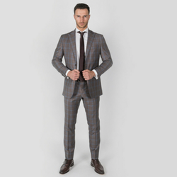 SuitsUp