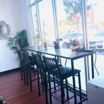 Tea Spot - work station with charging cables - Sandwiches Near Me - Brentwood, California Tea Spot - work station with charging cables - Sandwiches Near Me - Brentwood, California