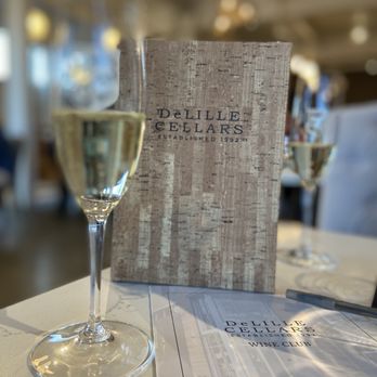 DeLille Cellars - Tatsing time ! - Wine Tasting Room Near Me - Woodinville, Washington DeLille Cellars - Tatsing time ! - Wine Tasting Room Near Me - Woodinville, Washington