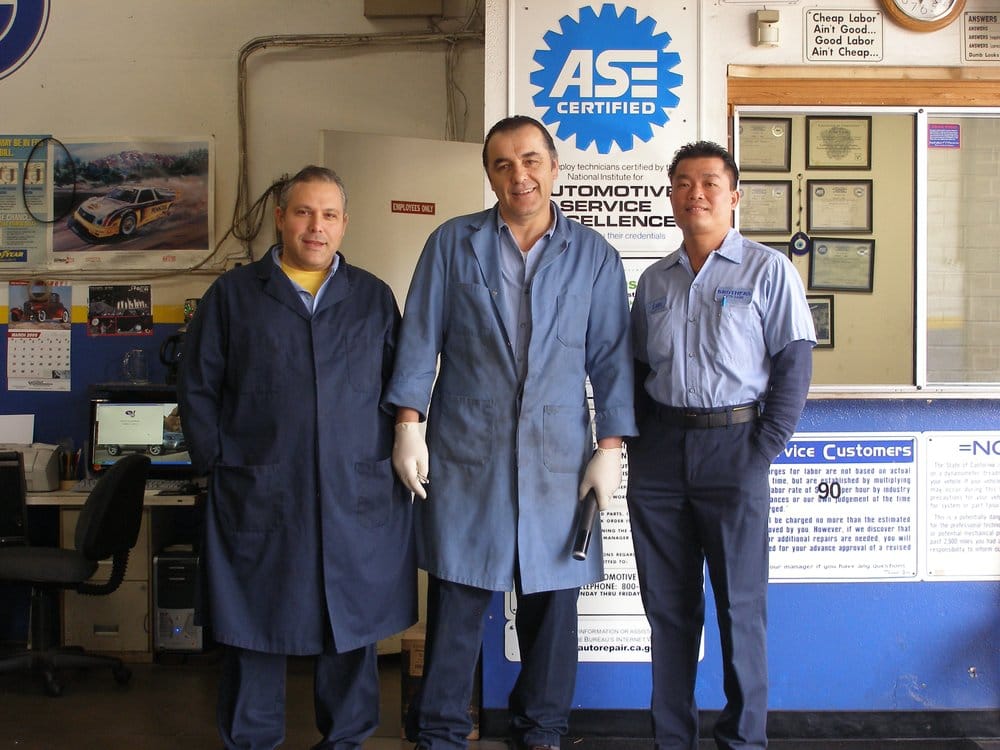 BROTHERS AUTO CARE Updated August 2024 82 Reviews 32861 Camino