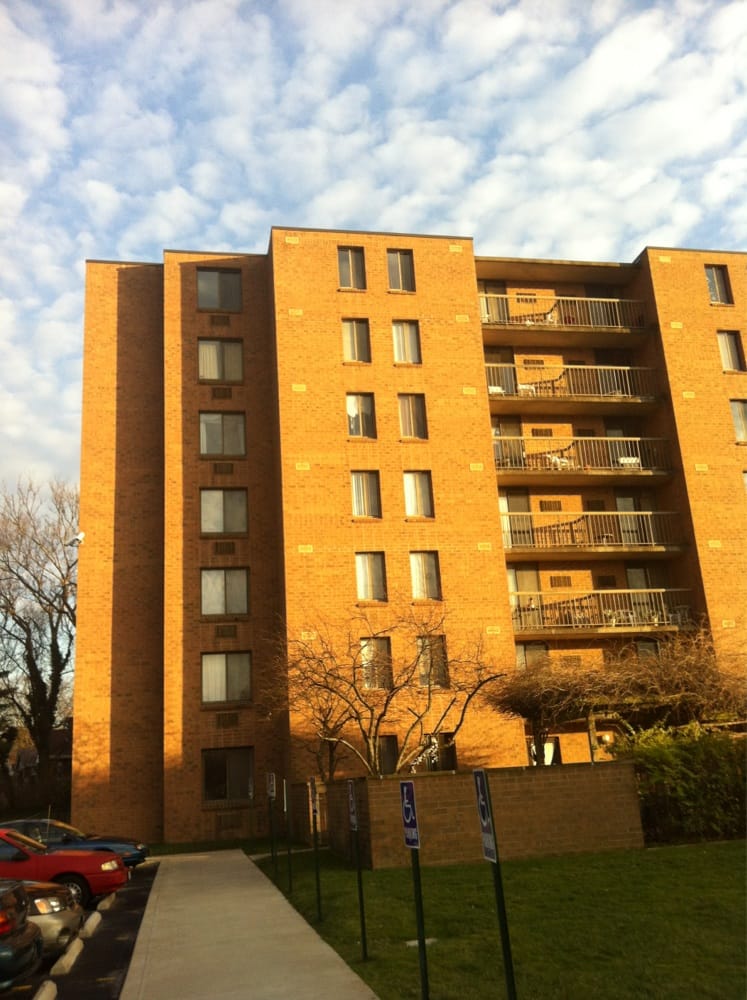 CAMBRIDGE ARMS Updated October 2024 3751 Eastern Hills Ln