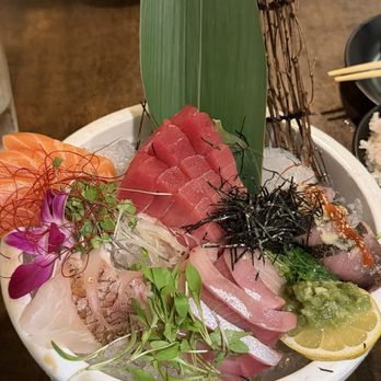 M Sushi Bistro - Sashimi moriswase - Sushi Bars Near Me - Lodi, California