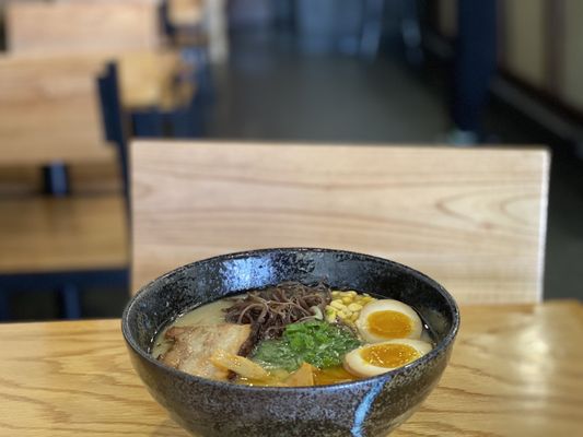 Tanoshii Ramen by null