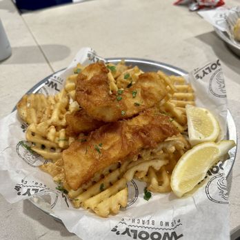 Wooly's - Fish & Chips - Seafood Near Me - Pismo Beach, California