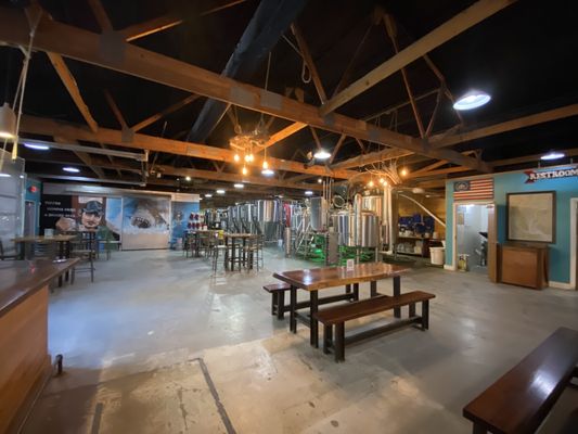 Low Tide Brewing by null