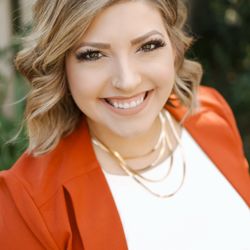 Emily Parker RE/MAX Executive - Emily Parker, leader of The Parker Group, is dedicated to helping you  find home in the Central Valley of California!