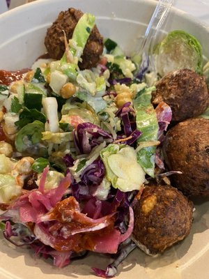 Roti Mediterranean Bowls. Salads. Pitas. by null