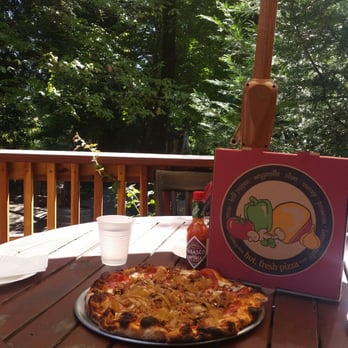 LouEddie's Pizza - Pizza Near Me - Skyforest, California LouEddie's Pizza - Pizza Near Me - Skyforest, California