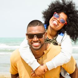 Factory Eyeglass - Carrying all the latest styles!