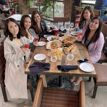 Miramonte Winery - Wineries Near Me - Temecula, California