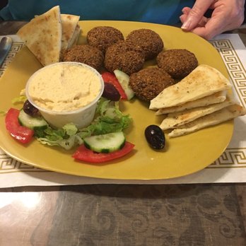 Mediterranean Bistro - Falafels, hummus, veggies and pita - Mediterranean Near Me - Myrtle Beach, South Carolina