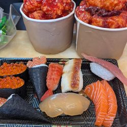 Asia Lee Chinese Restaurant - Plater sashimi sushi rolls honey chicken