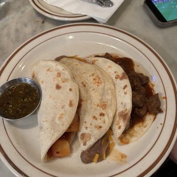 Yellow Rose - Tex-Mex Near Me - New York, New York Yellow Rose - Tex-Mex Near Me - New York, New York