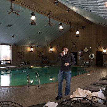 Double Eagle Resort - Resorts Near Me - June Lake, California