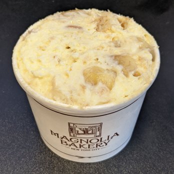 Magnolia Bakery - Famous Banana Pudding! - Bakeries Near Me - Chicago, Illinois
