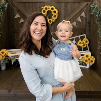Mary Awshee Photography - Session Photography Near Me