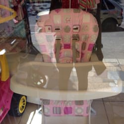De Galho em Galho - De Galho em Galho Brechó Infantil