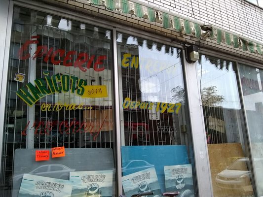 Segal's Market by null