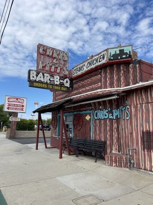 Chris & Pitts BBQ Restaurant by null